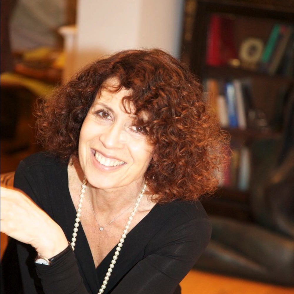 Meet your Posher, Estelle stephanie